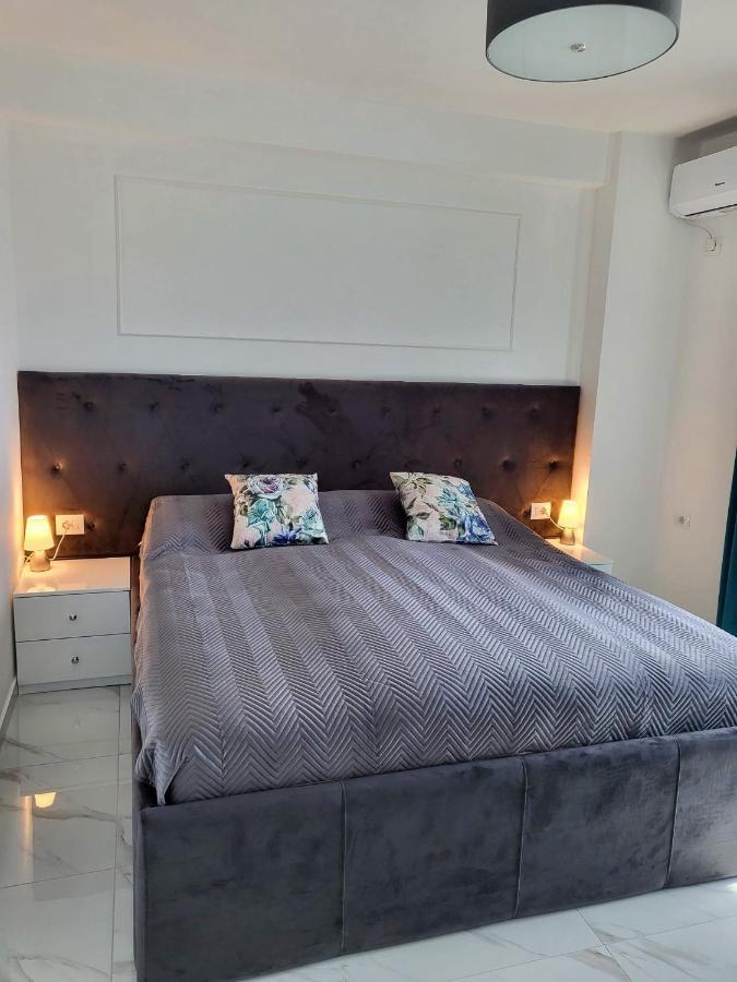 Stella Apartment Sarandë Exterior foto